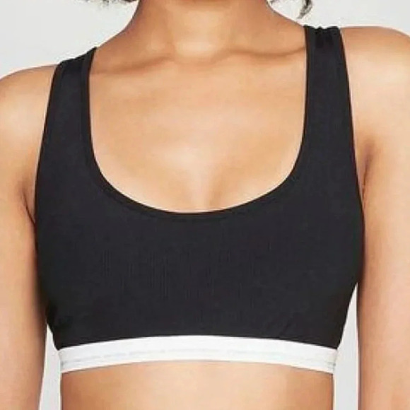 MEDIUM Xhilaration Sporty Rib Lace Racer Wire Free Bralette Black NWT - Picture 5 of 6
